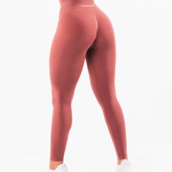 Alphalete amplify rose