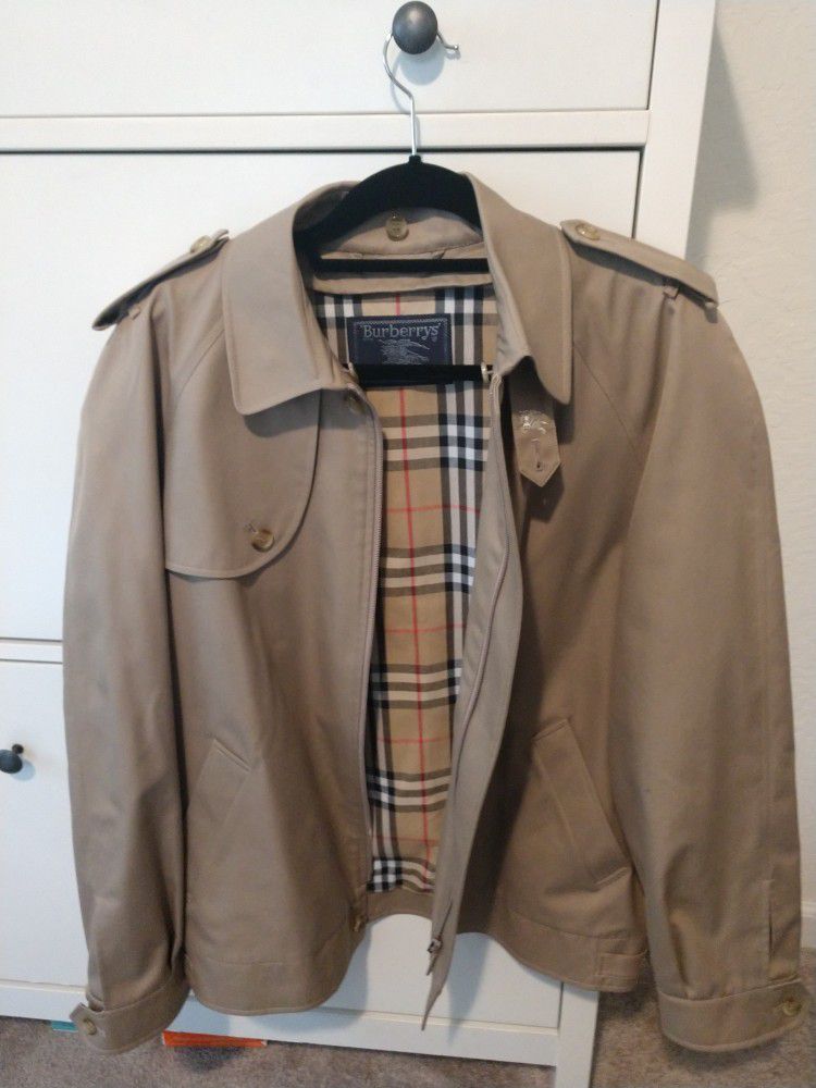 Burberry Size Large Trench Jacket