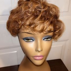 Piano Short Curly Wig 