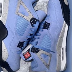 Unc Jordan 4s