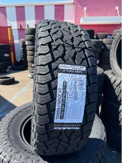 🚘🚨vendo set de llantas Lt 285 70 17 a plus allterain tires