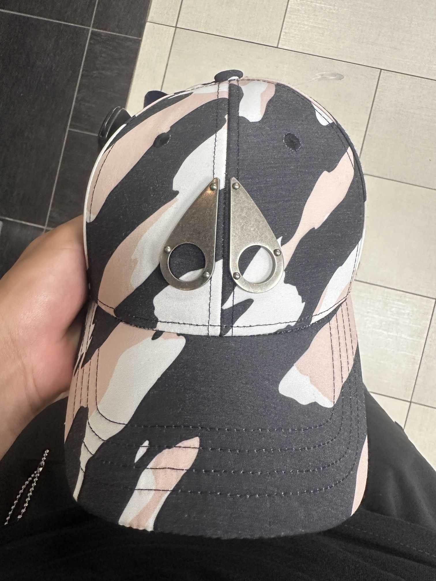 Moose Knuckles Hat