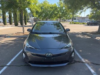 Toyota prius 2016 touring