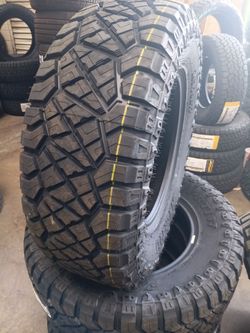 New Set of tires 265 70 17 ONYX RT