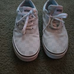 Vans Normal Wear $15 Size 9