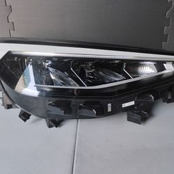 2021 2022 2023 2024 Volkswagen Id4 Right Side LED Headlight Oem