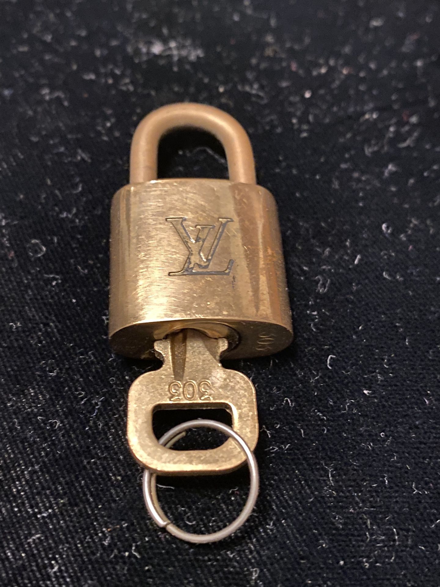 ANTIQUE SOLID BRASS LV PADLOCK