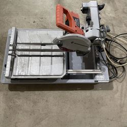 Diamondback 7 Inch Wet, Saw