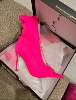 Hot Pink Stiletto heels