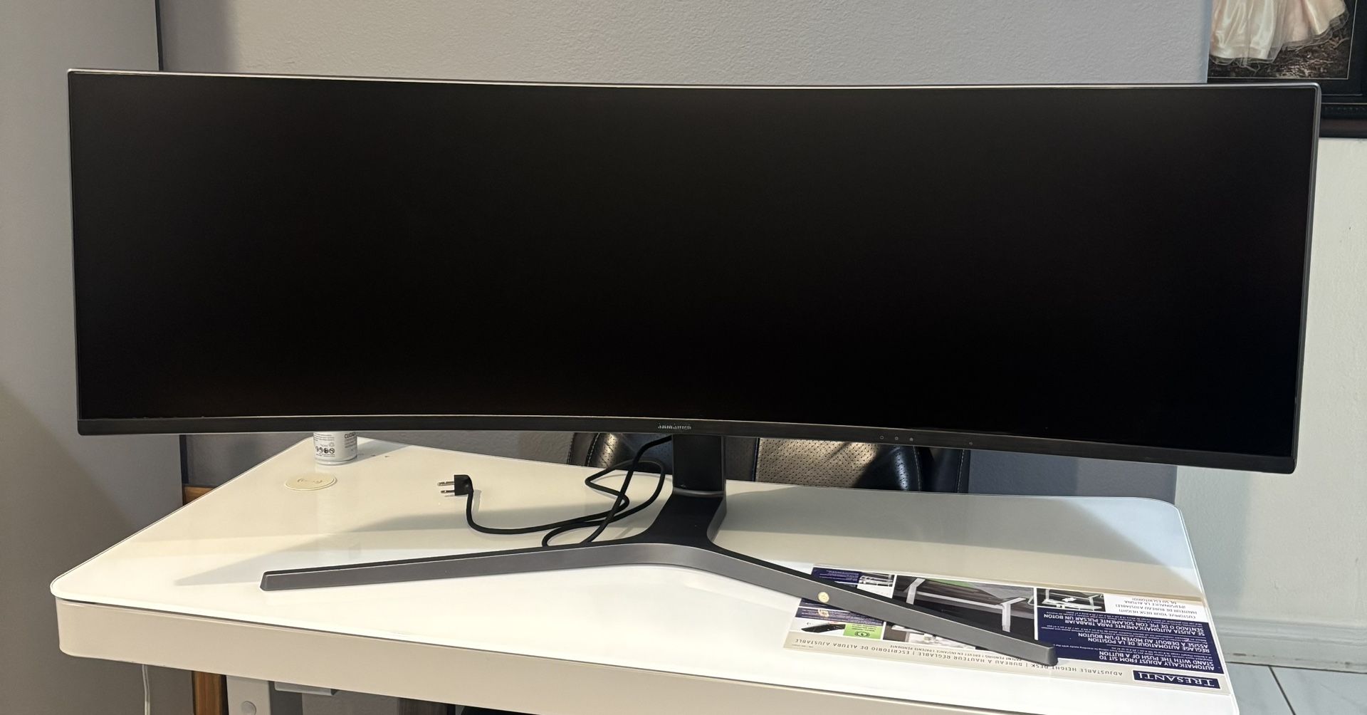 Used SAMSUNG 49-Inch CHG90 144Hz Curved Gaming Monitor (LC49HG90DMNXZA) - Super Ultrawide Screen