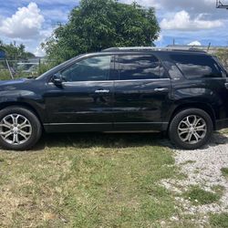 2013 GMC Acadia