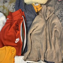 Huge Clothes Lot