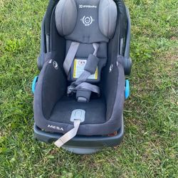 UPPAbaby Car seat