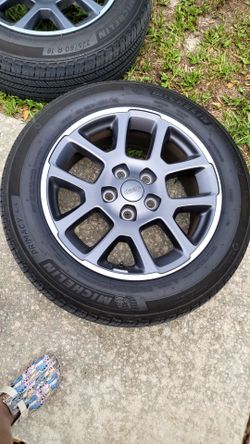 Jeep rims Michellin tires (4)