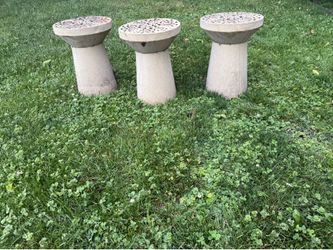 (Set of 3) Outdoor side tables