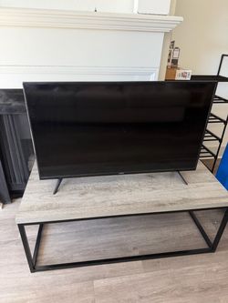 35 inch  Smart Vizio Flat Screen TV
