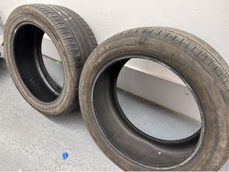 2 tires 275/45/21 Michelin & Toyo