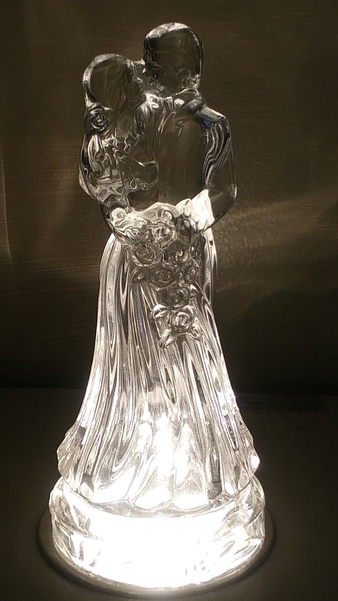 CRYSTAL BRIDE AND GROOM WEDDING CAKE TOPPER