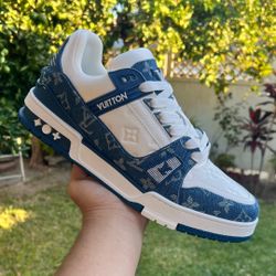 LV Trainer Blue And White 