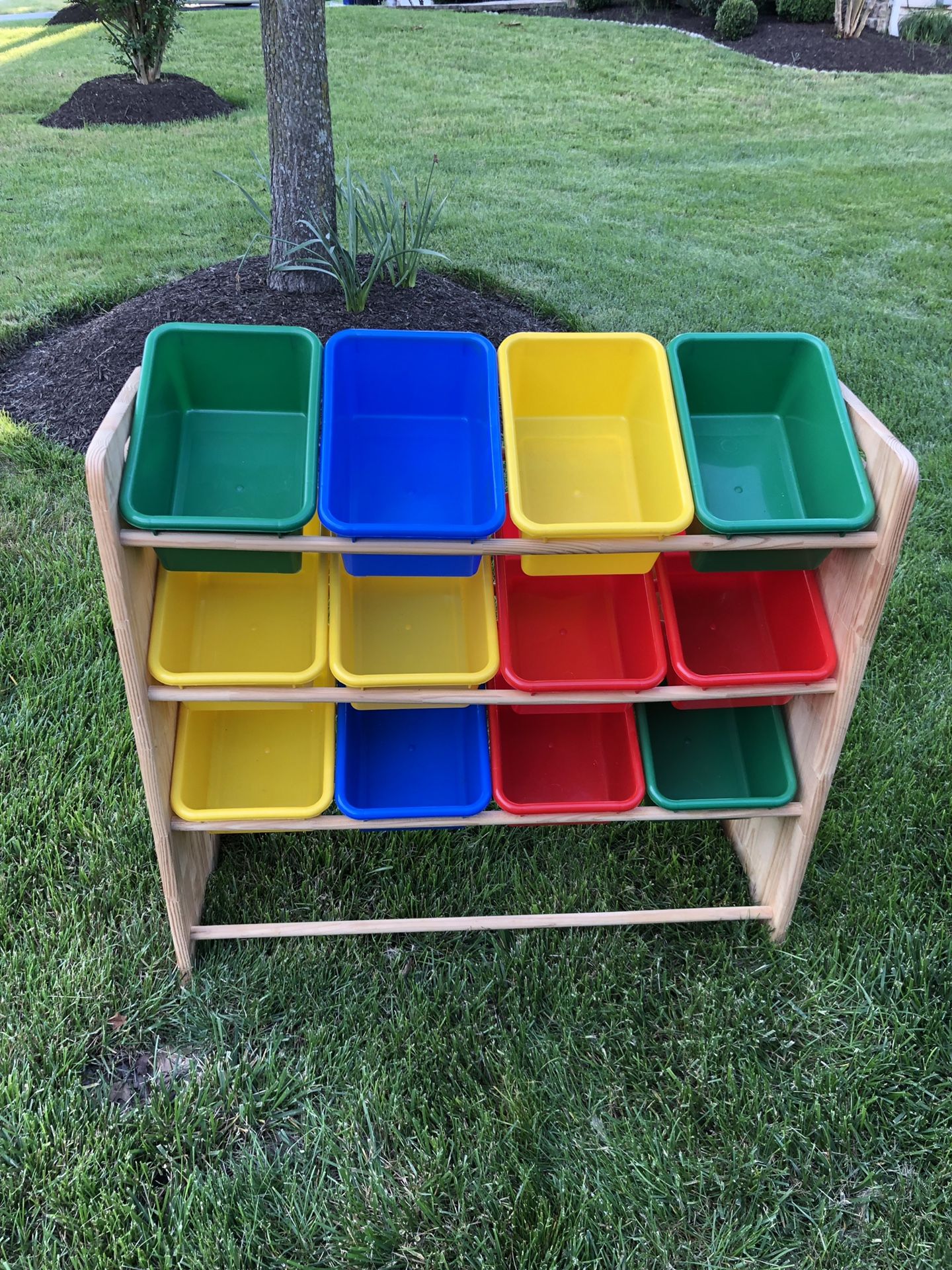 Toy organizer