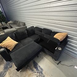 Pullout Bed Sectional Sofa/ Couch (We Deliver)  W Storage