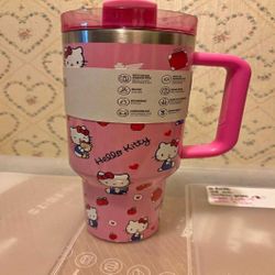 Stay Fresh in Style with Stanley Cups in Many Colors professional herself