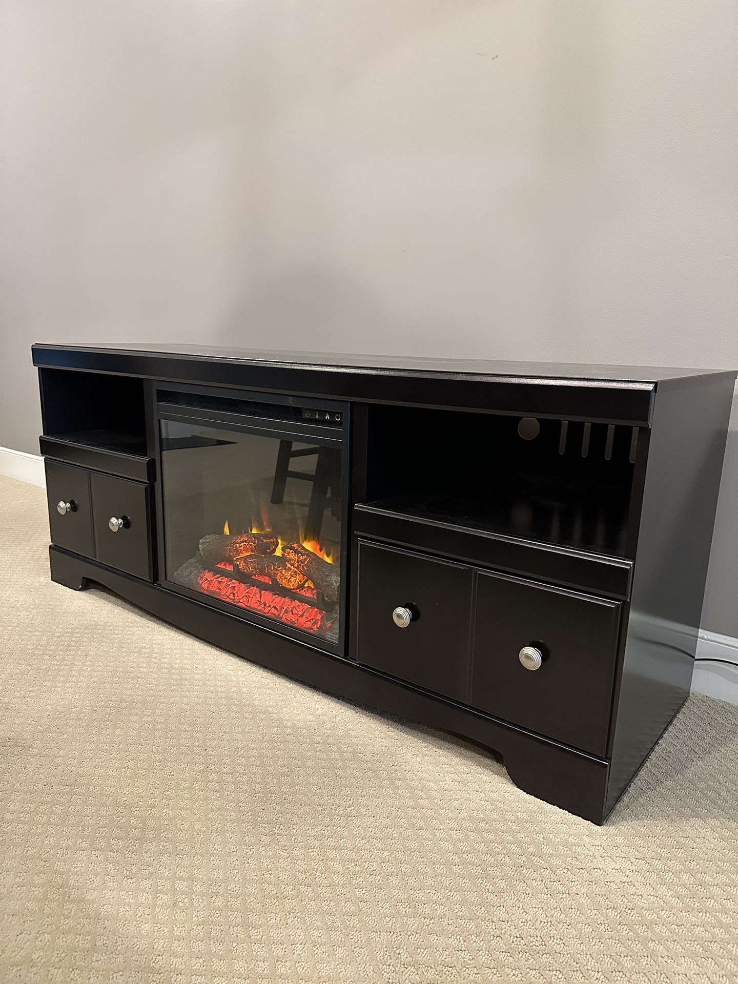 TV Stand w/Fireplace Insert & Remote 