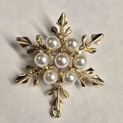 Elegant Goldtone Snowflake Brooch  With Faux Pearls Embellishments 1.75"