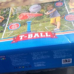 Little Tikes Totally Huge Sports T-Ball Set