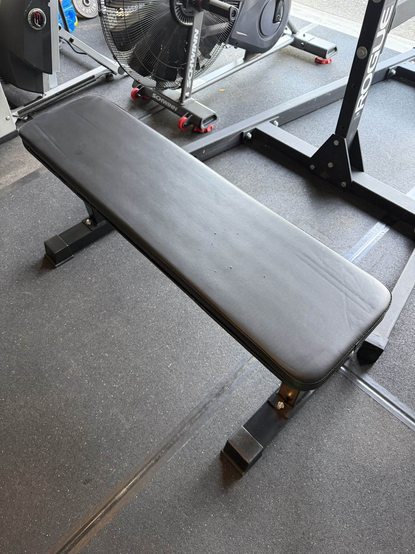 Flat Weight Bench