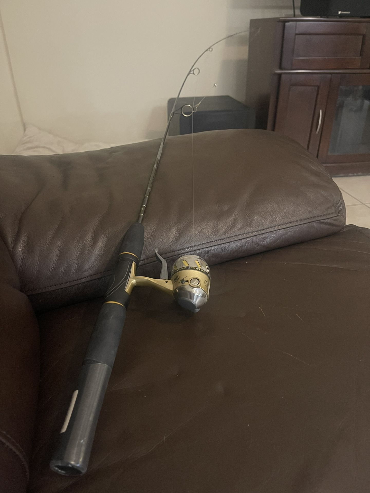 Bass Pro Shops Tinylite Spincast Rod And Reel Combo