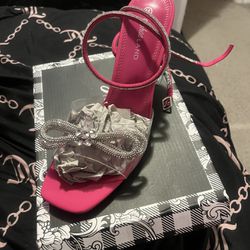 Pink Bow High Heels 