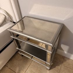 Pier one night stand