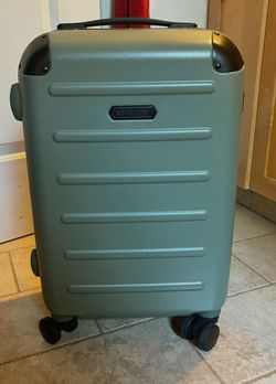 Solgaard Carry-On Suitcase