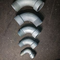 Appleton Telephone  Male/Female, Explosion-Proof, Malleable Iron 90° 1/2"-1 1/2"