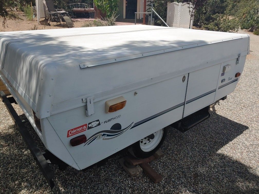 Coleman Taos popup camper for Sale in Phelan, CA OfferUp