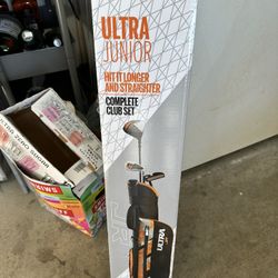 Wilson Extra Small JR Golf set Left Hand 