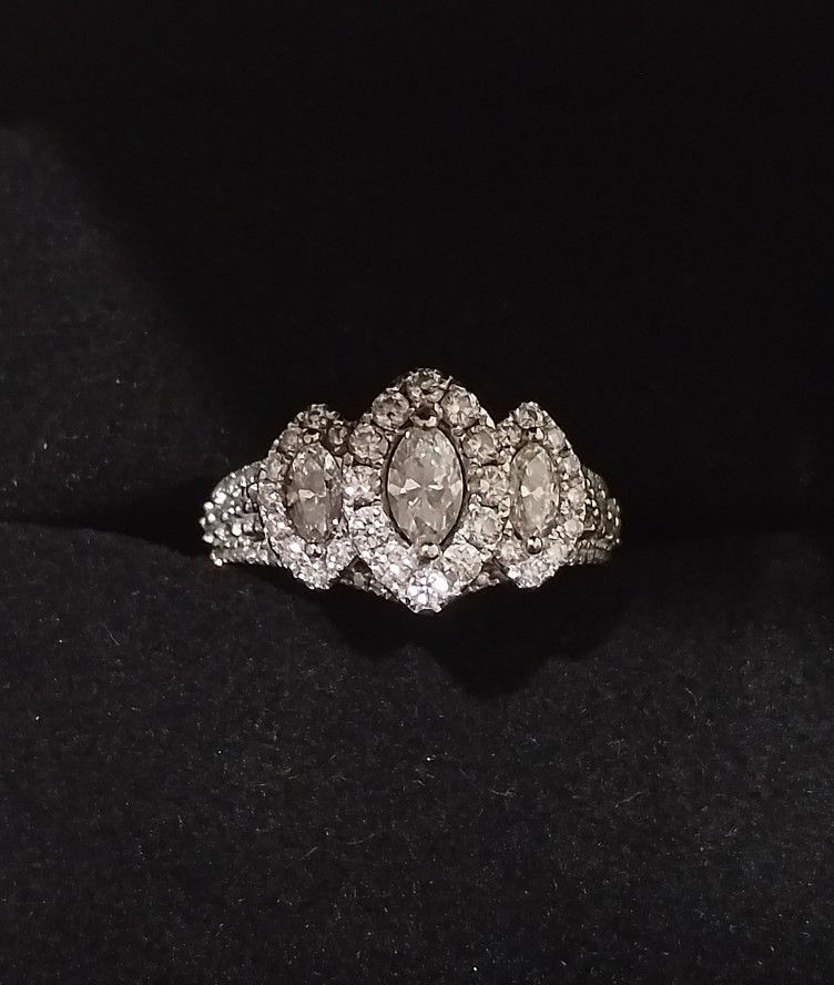 14K White Gold Marquis Diamond Ring