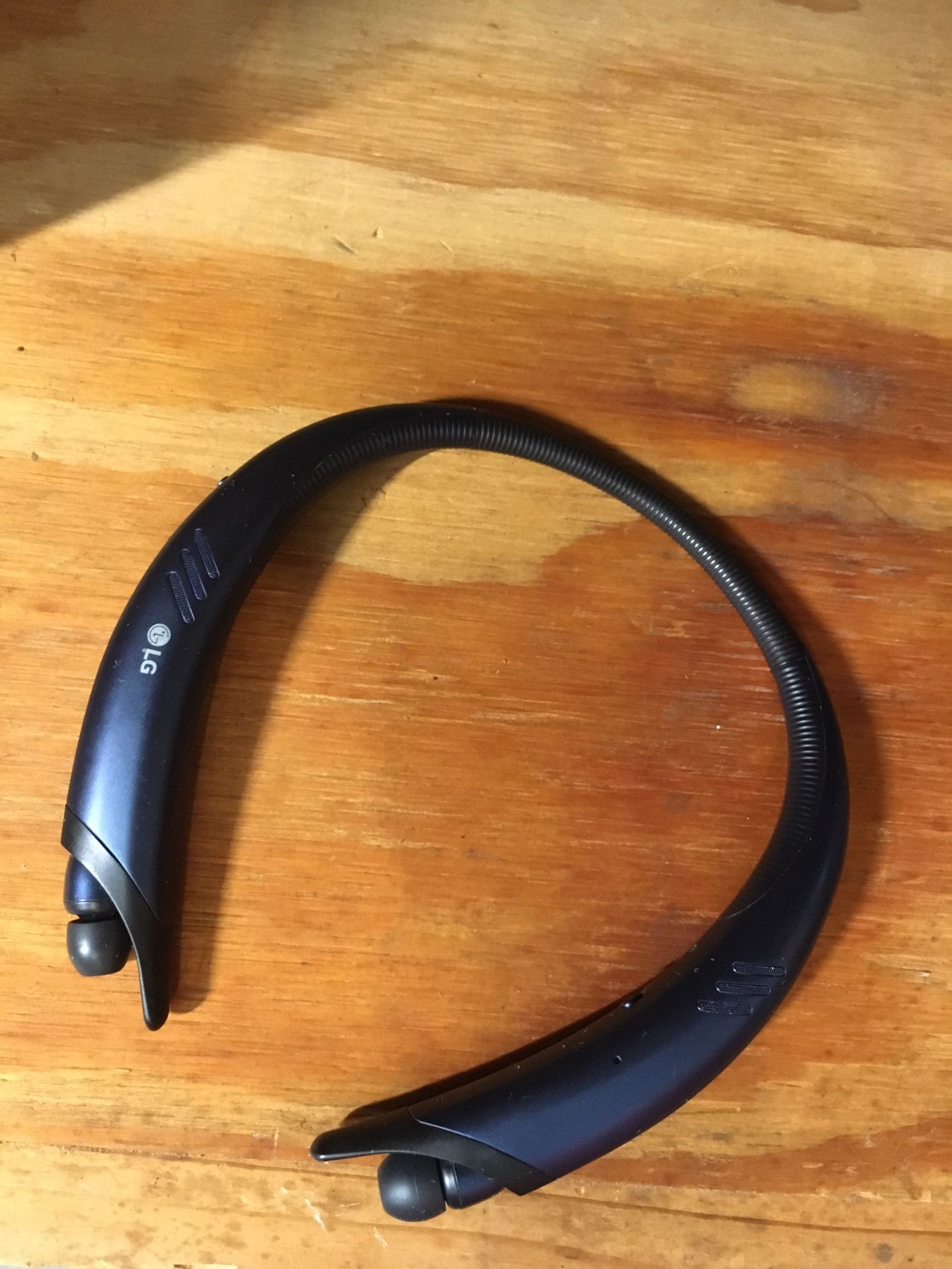 Lg A100 Bluetooth headset headphones
