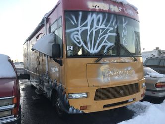 2004 Ford winbego home mobile rv