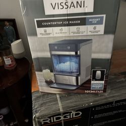 Vissani  34 lbs. Countertop Portable Nugget Ice Maker with Automatic Cleaning in Stainless