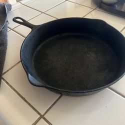 10” Cast Iron Skillet! 