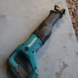 18V Makita Circular Saw And Recipro Saw