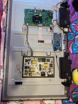 Hisense 43” Fully Working Interior Parts