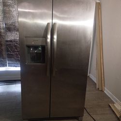 Stainless Steel Appliances 