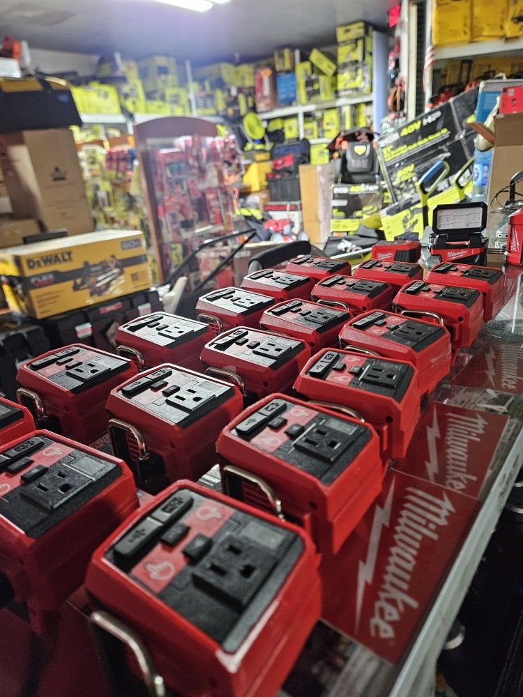 MILWUAKEE M18 CORDLES POWER SUPPLY NEW EACH ONE