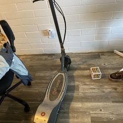 15mph Razor Scooter 