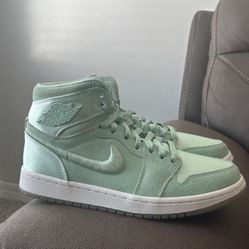 Jordan 1 Retro High 