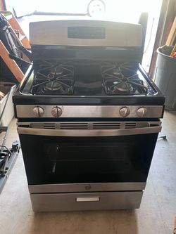 GE 4 Burner Gas Stove