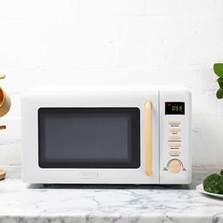 Cute Compact Microwave
